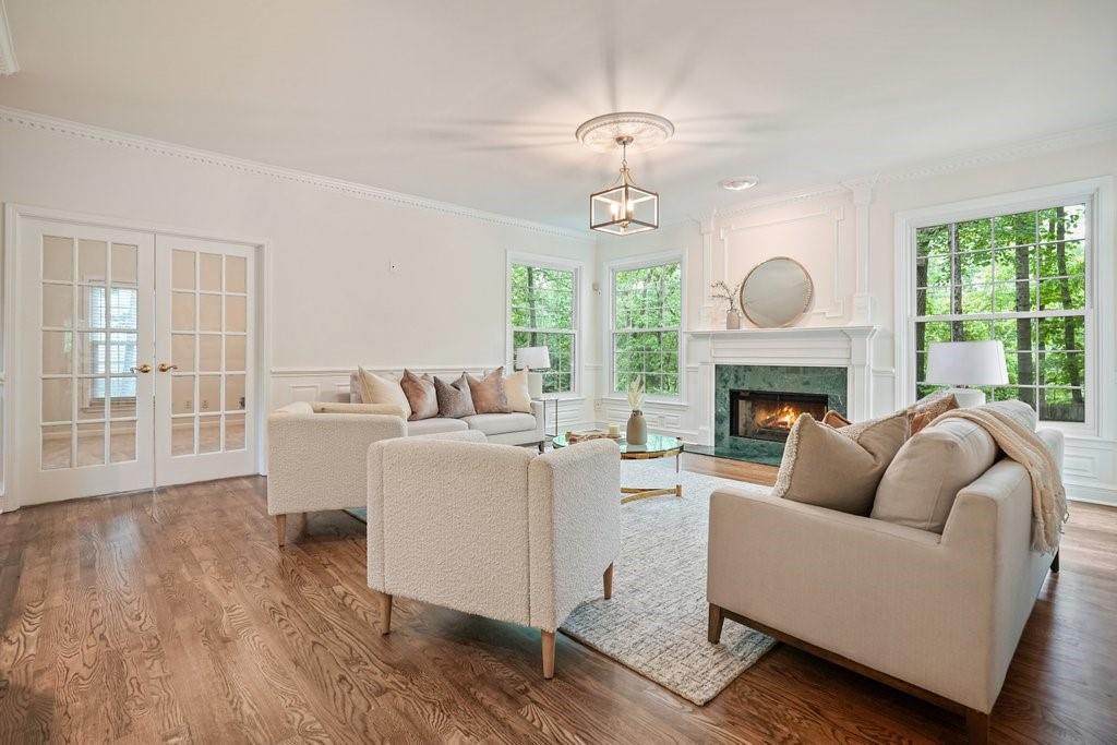 120 Stanmore Court, Roswell, Georgia image 7