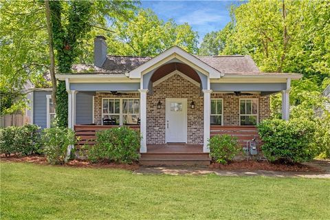 Photo of 1364 Westboro Drive SW, Atlanta, GA 30310 (MLS # 7586177)