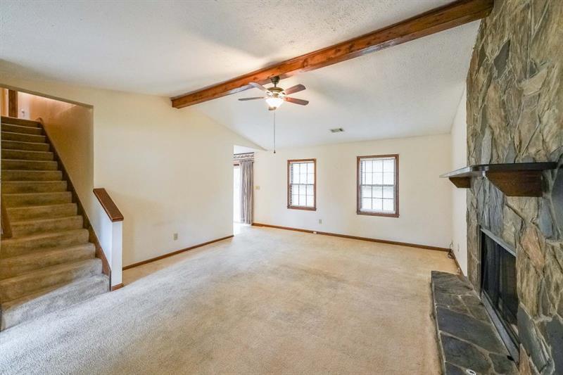 5065 Hubert Drive, Powder Springs, Georgia image 7