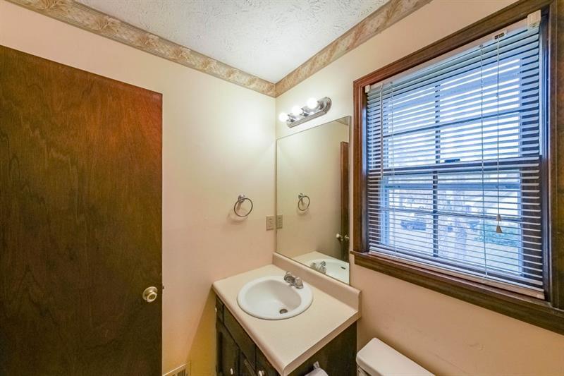 5065 Hubert Drive, Powder Springs, Georgia image 27