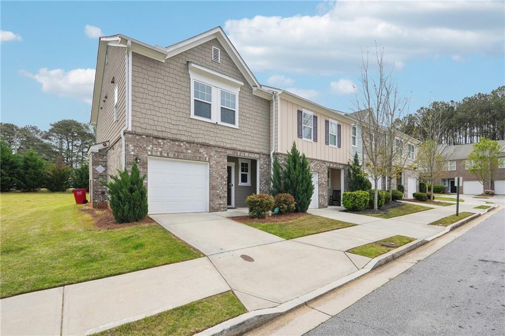 2051 Wildflower Way, Conyers, Georgia image 2