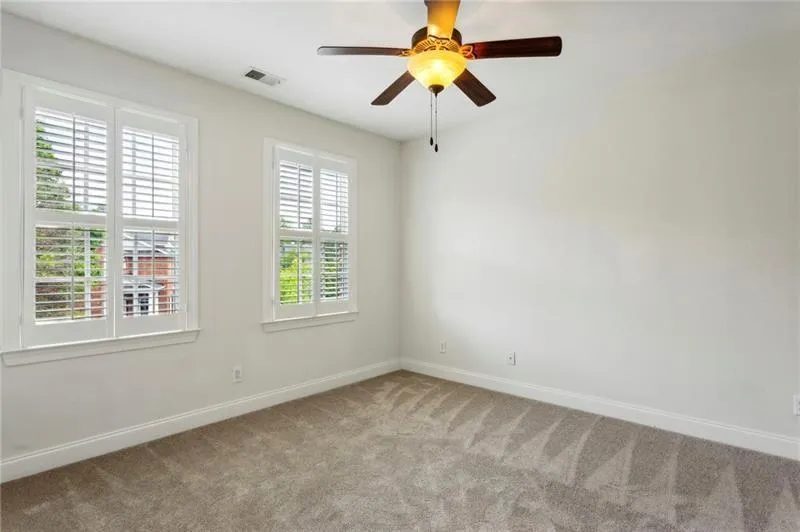 Atlanta, Georgia 30339, United States, 3 Bedrooms Bedrooms, ,4 BathroomsBathrooms,Residential,Active,19654