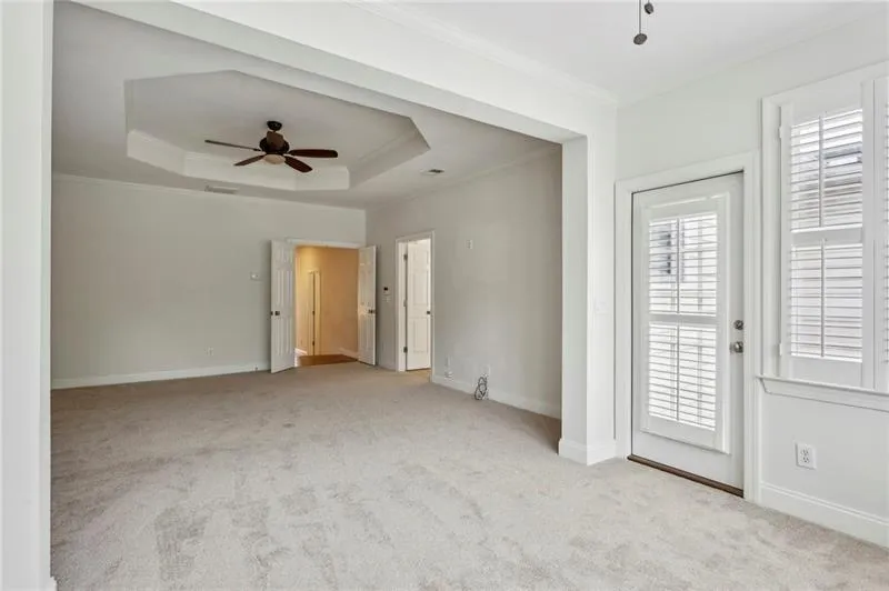 Atlanta, Georgia 30339, United States, 3 Bedrooms Bedrooms, ,4 BathroomsBathrooms,Residential,Active,19654