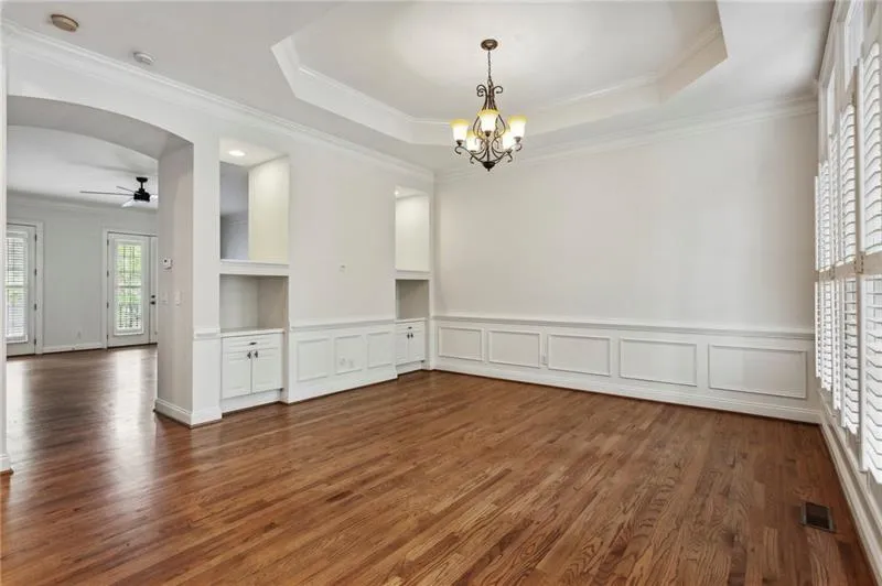 Atlanta, Georgia 30339, United States, 3 Bedrooms Bedrooms, ,4 BathroomsBathrooms,Residential,Active,19654