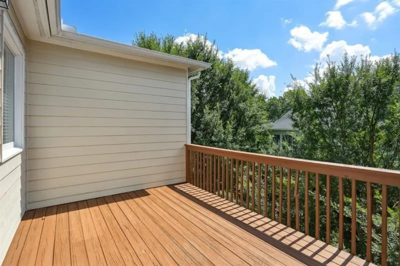 Atlanta, Georgia 30339, United States, 3 Bedrooms Bedrooms, ,4 BathroomsBathrooms,Residential,Active,19654