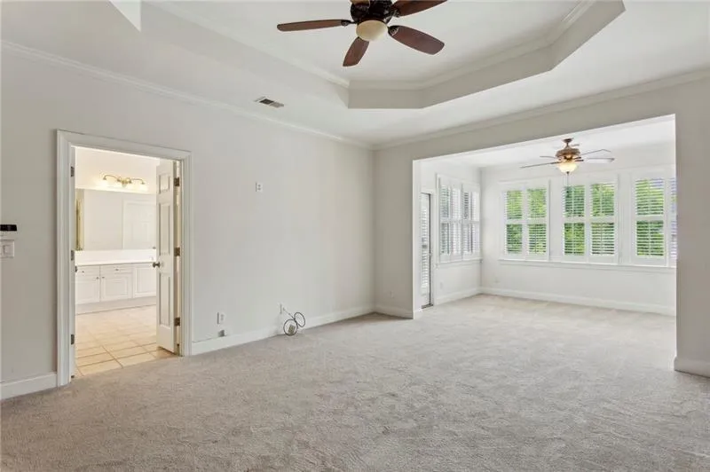 Atlanta, Georgia 30339, United States, 3 Bedrooms Bedrooms, ,4 BathroomsBathrooms,Residential,Active,19654