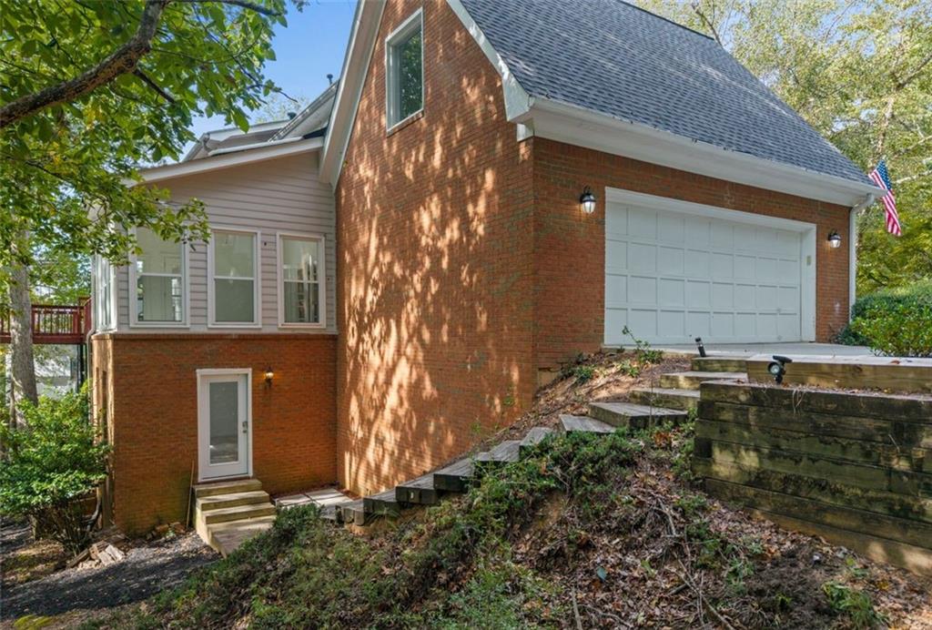 8705 River Bluff Lane