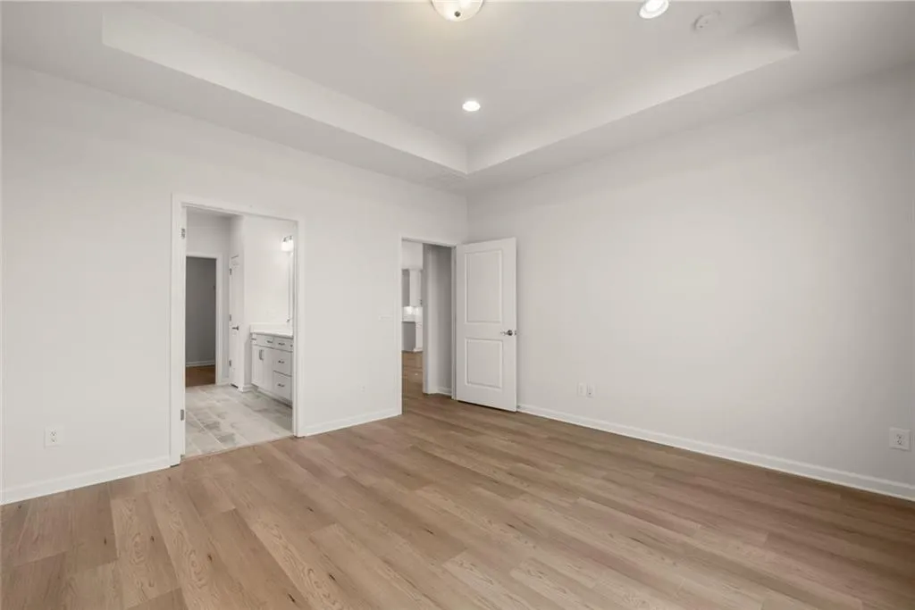 Snellville, Georgia 30078, United States, 2 Bedrooms Bedrooms, ,2 BathroomsBathrooms,Residential,Pending,162016