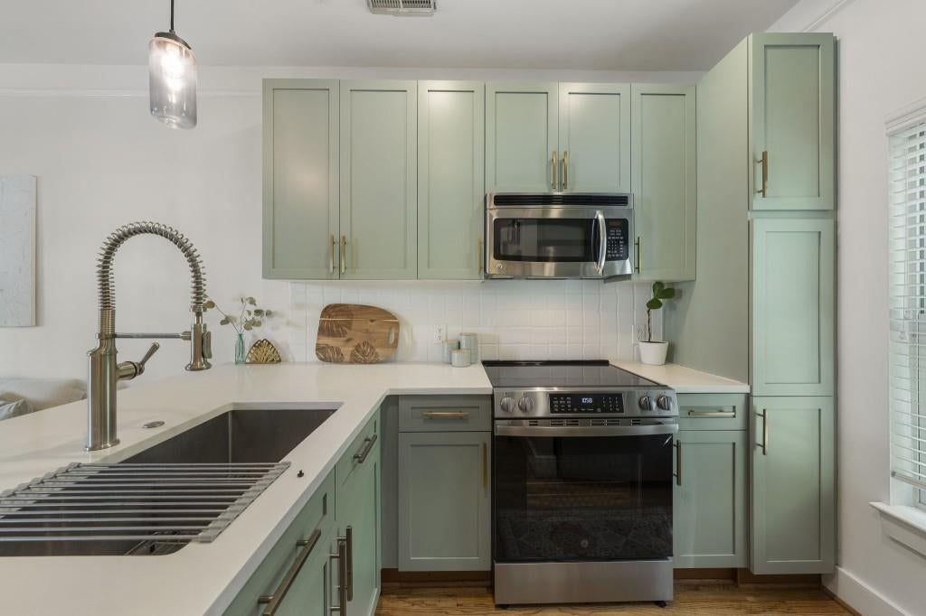 220 Semel Circle 174
