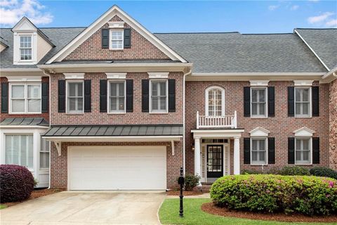 611 Vinings Estates Drive SE Smyrna GA 30126