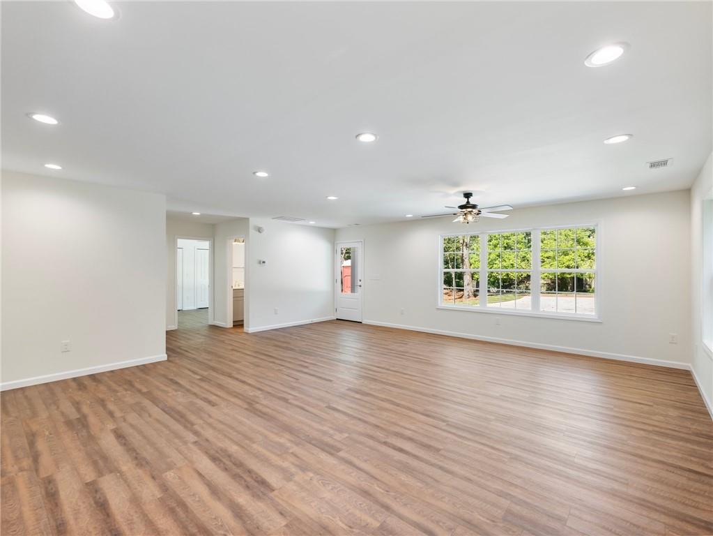 8079 Beachwood Drive, Murrayville, Georgia image 11