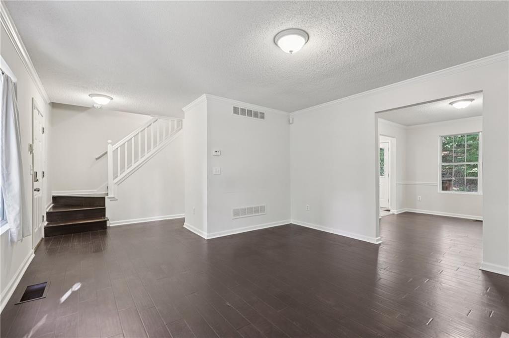 1948 SANDCREEK Drive SW