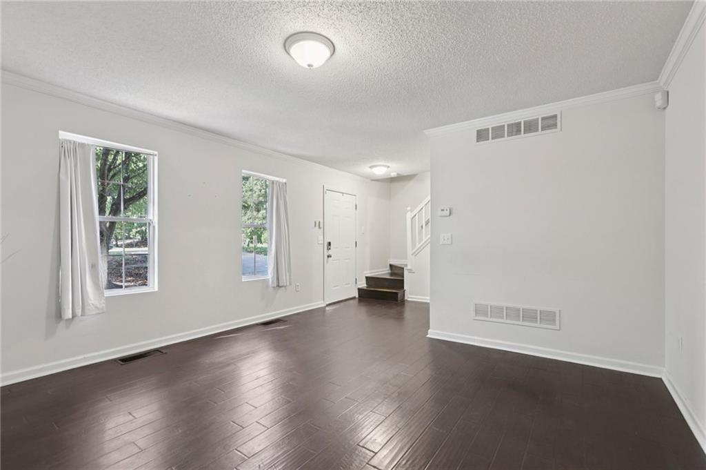1948 SANDCREEK Drive SW