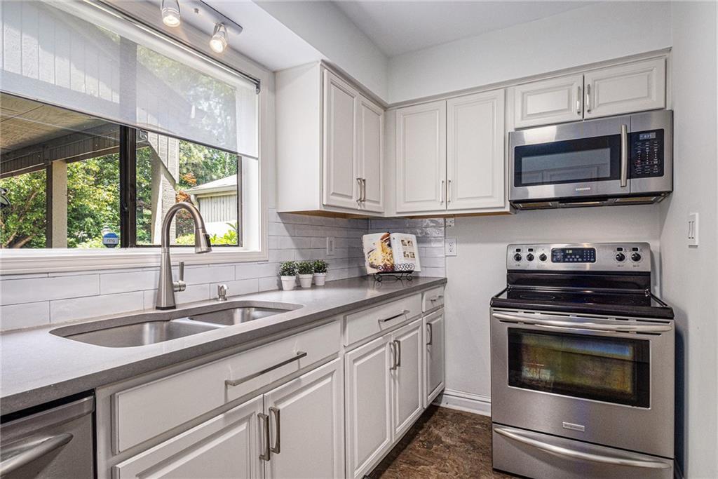 6172 Brookwood Road, Peachtree Corners, Georgia image 12