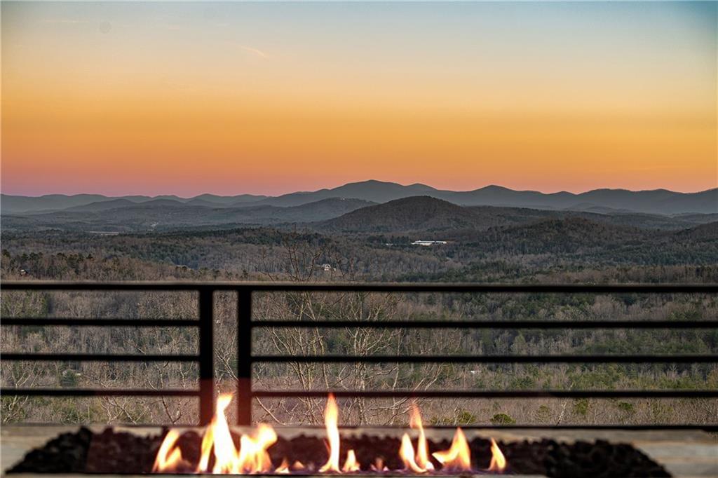 799 Bruce Mountain Road