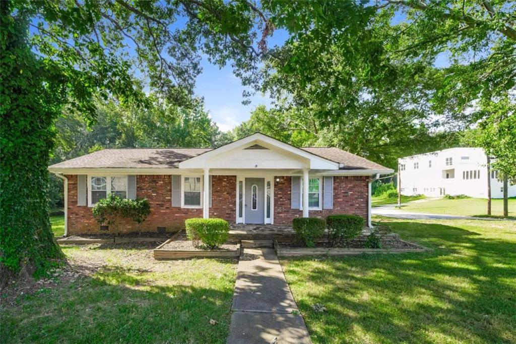 Welcome to 3384 Mount Olive Road, Atlanta, GA 30344! Charming and spacious home conveniently located near the heart of Atlanta! This property offers a perfect mix of comfort and convenience with easy access to major highways, downtown Atlanta, Hartsfield-Jackson International Airport, and nearby shopping, dining, and schools. Step inside to find a bright, open living space with plenty of natural light. The home features a functional kitchen, comfortable bedrooms, and versatile spaces ideal for both relaxing and entertaining. Outside, enjoy a large yard with room for gardening, play, or outdoor gatherings. Highlights: Convenient East Point/Atlanta location Easy access to I-285, I-85, and downtown Atlanta Spacious yard for outdoor enjoyment Close to schools, shopping, dining, and airport This property is perfect for a first-time buyer, investor, or anyone seeking a home with quick access to the best of Atlanta living. Schedule your showing today!