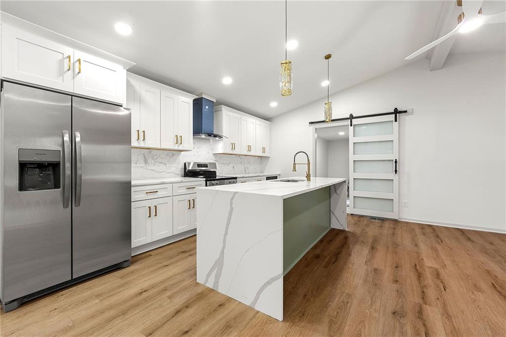 3130 Dove Way