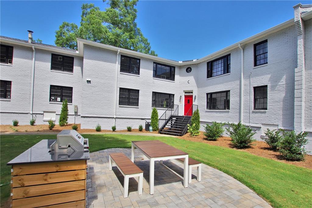 99 Peachtree Memorial Drive C2