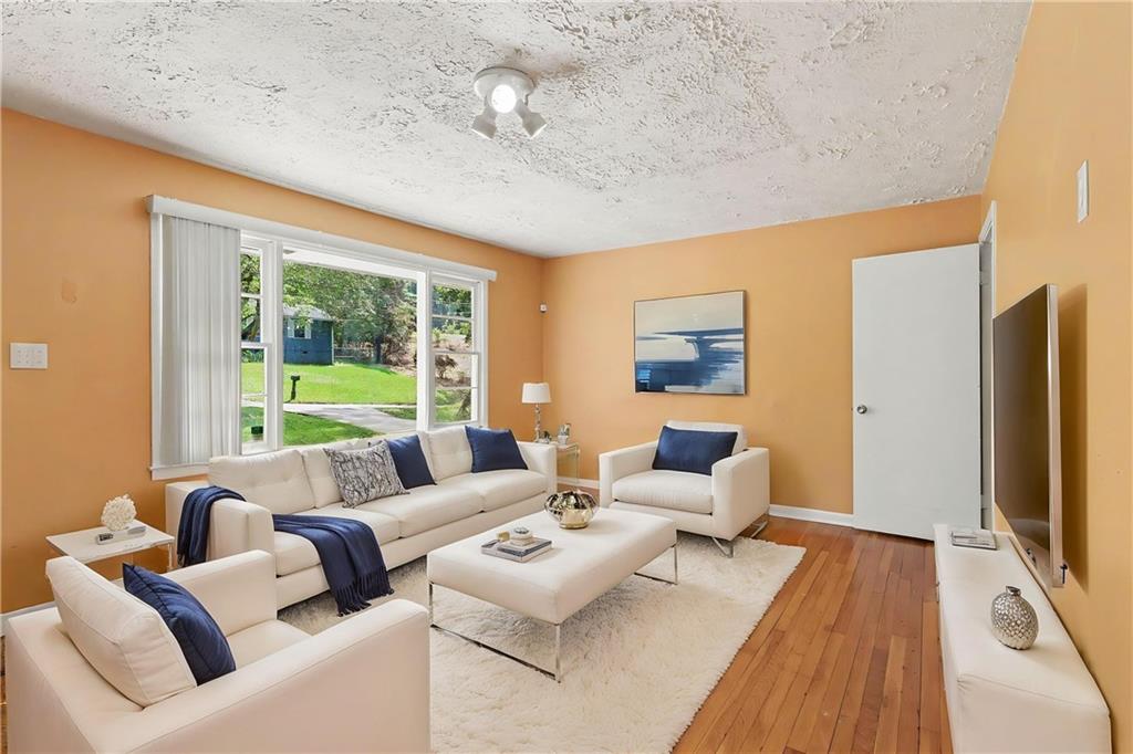 Photo of 1401 Plaza Avenue SW, Atlanta, GA 30310 (MLS # 7838809)