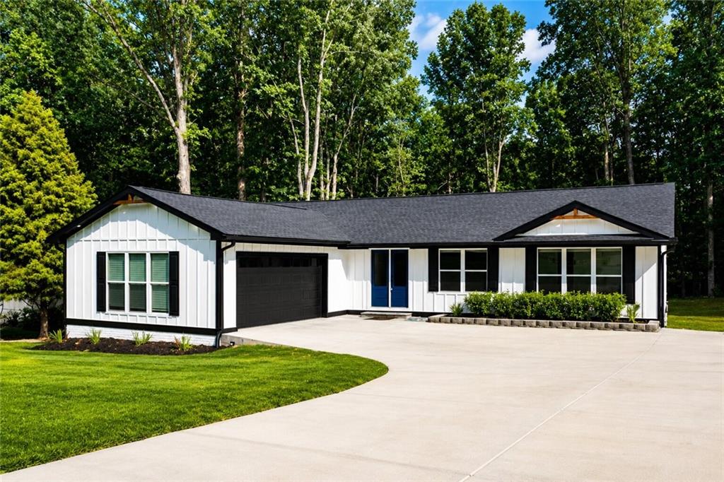 2265 Hillbriar Drive