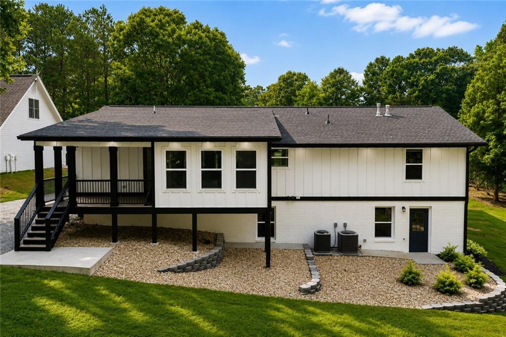 2265 Hillbriar Drive
