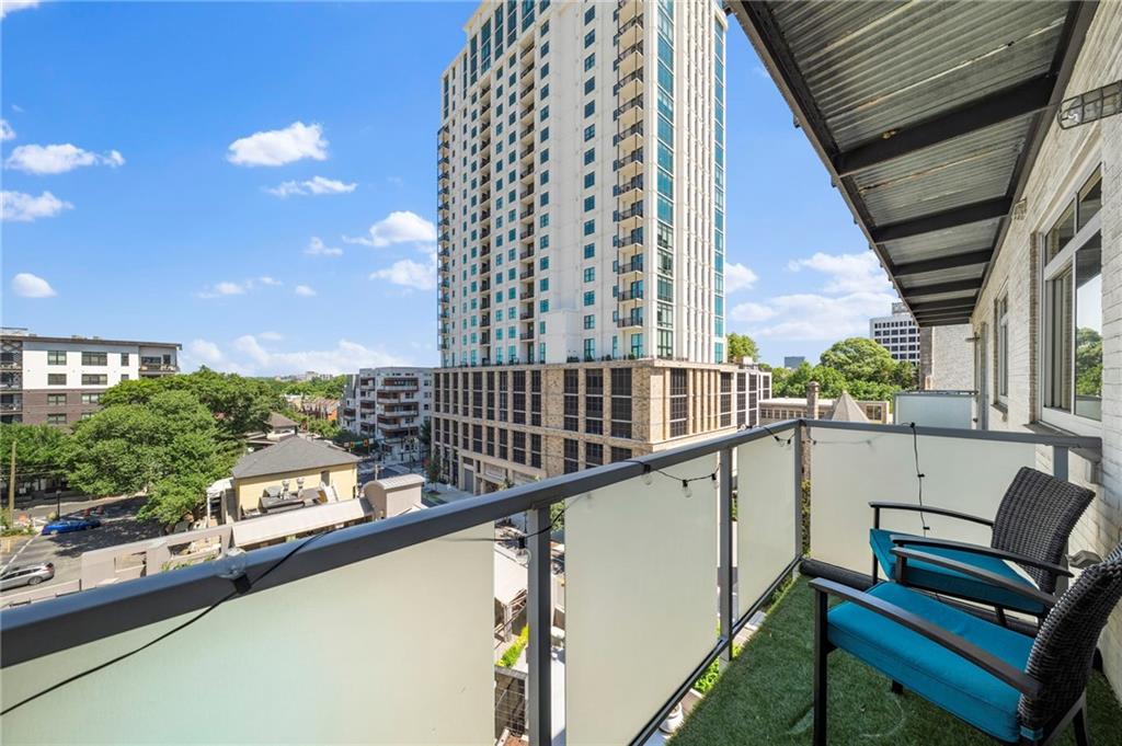 805 Peachtree Street NE 521