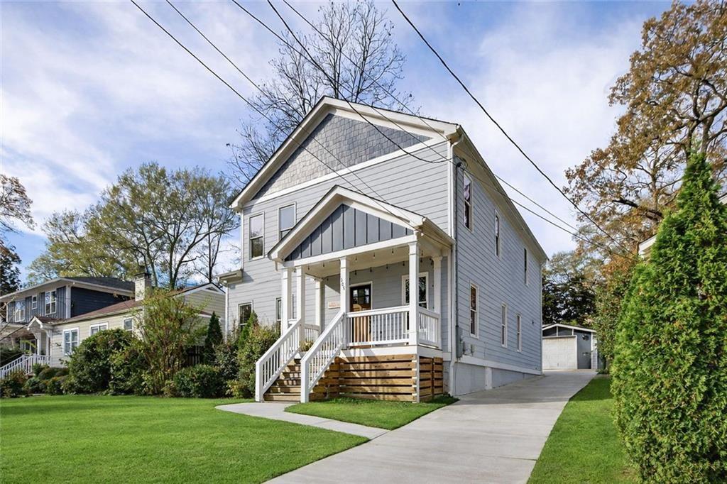 208 Mellrich Avenue NE