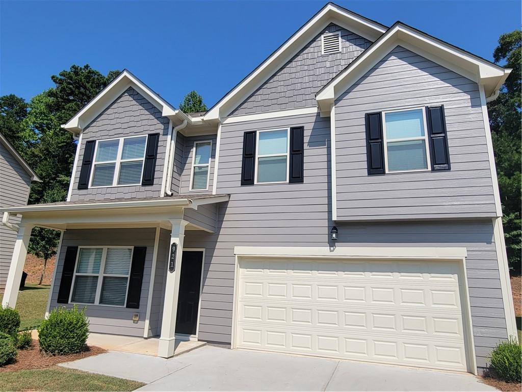 921 Walnut Woods Drive