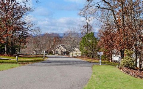 A home in Dahlonega