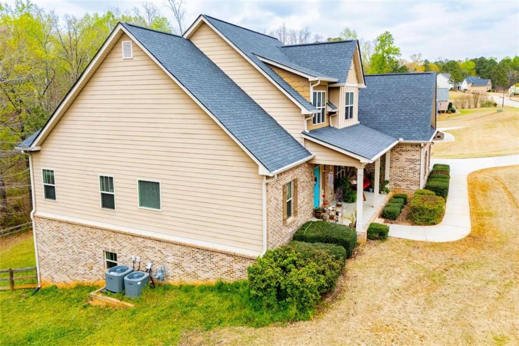 7660 Brookcrest Court