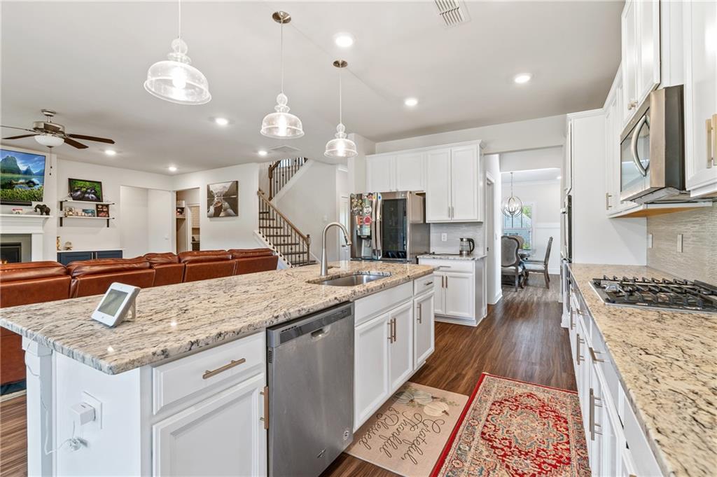 6505 Trailway Trace, Cumming, Georgia image 3