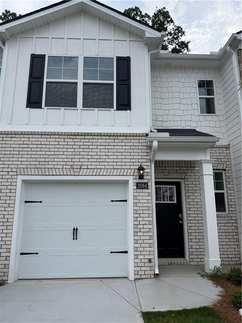 Townhouse For Rent - 2064 Crossing Road<br/> Dekalb County, Stone Mountain, GA 30088