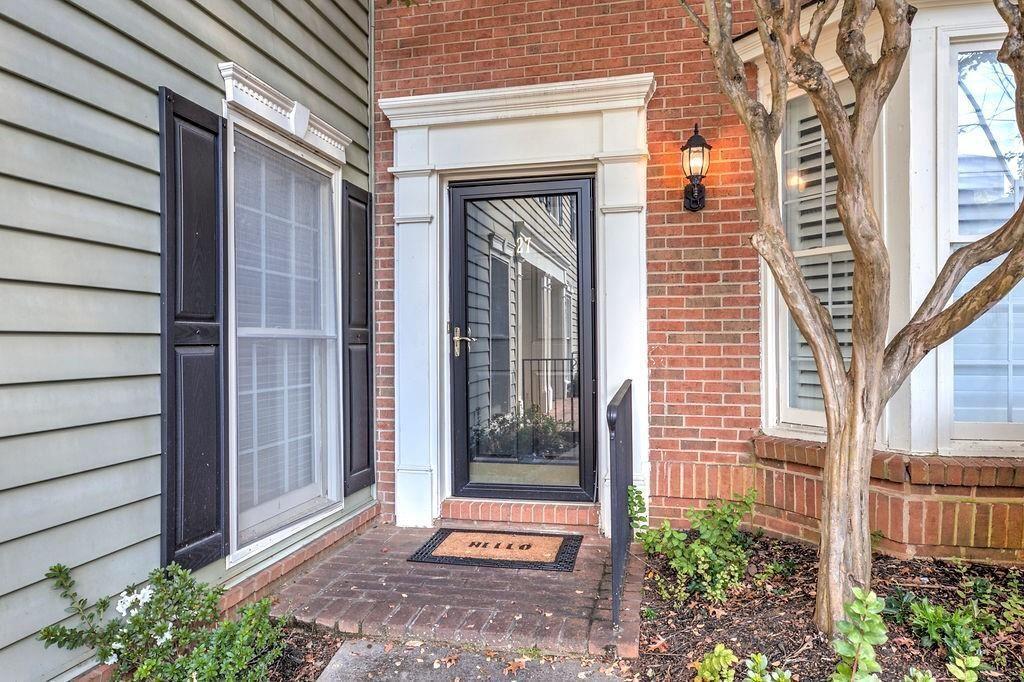 27 Mount Vernon Circle