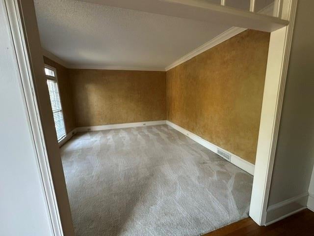 5645 Hunters Chase Drive