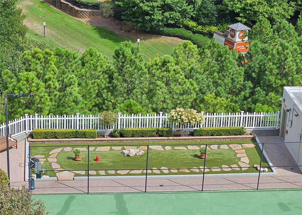 THE MANHATTAN - Residential