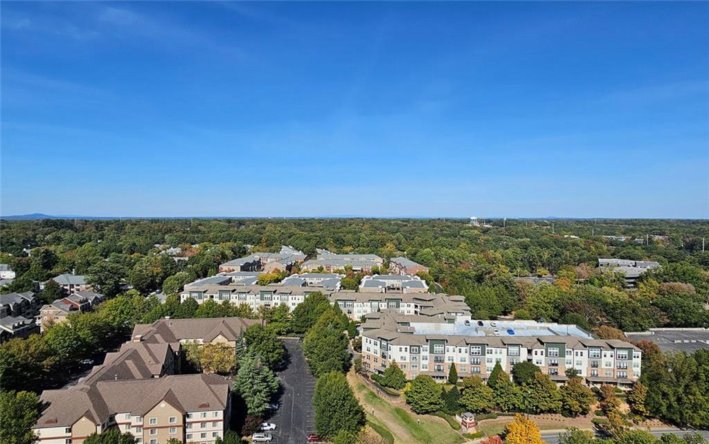 THE MANHATTAN - Residential