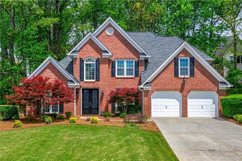 Homes For Sale - 6545 Wedgewood Chase<br/> Suwanee, GA 30024