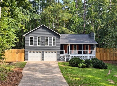 Homes For Sale - 880 Faye Drive<br/> Kennesaw, GA 30144