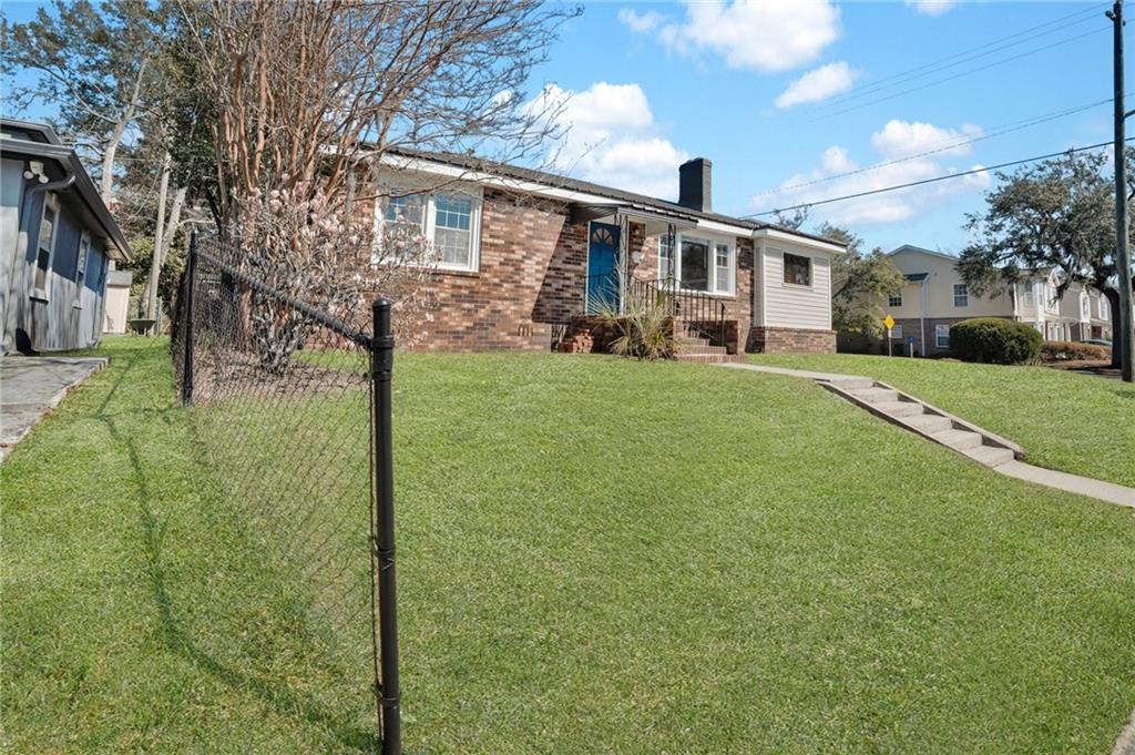 1336 Collins Street, Savannah, Georgia image 3