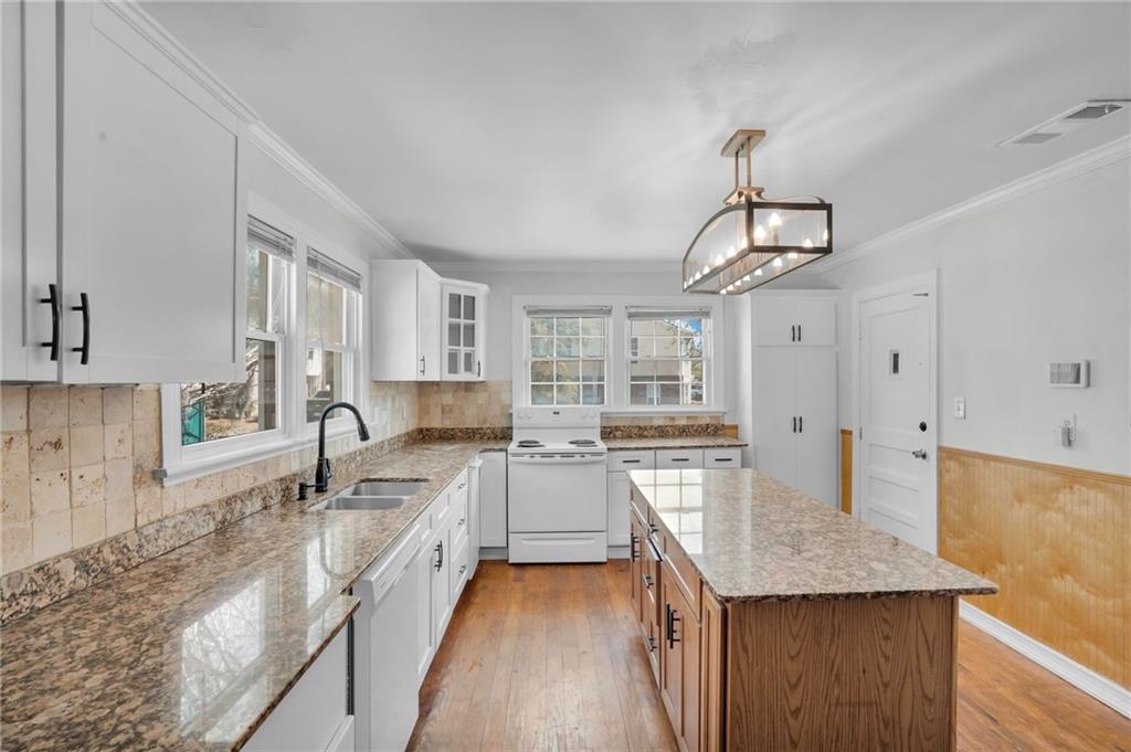 1336 Collins Street, Savannah, Georgia image 12