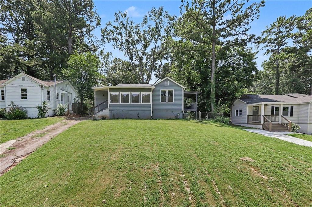 3465 Glen Road