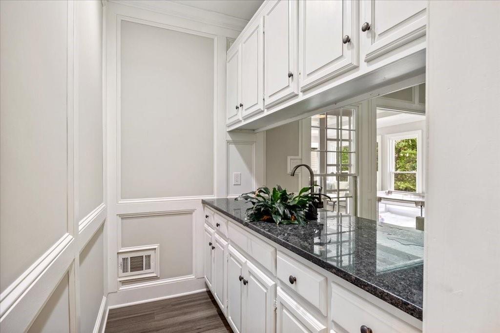 2355 Twelvestones Drive, Roswell, Georgia image 8
