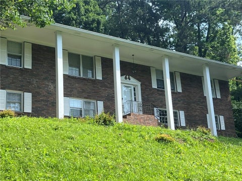 Homes For Sale - 279 Heck Road<br/> Kennesaw, GA 30144