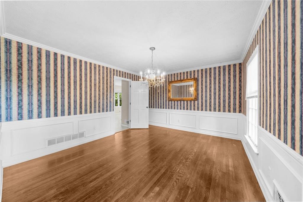 5145 Davantry Drive, Dunwoody, Georgia image 8