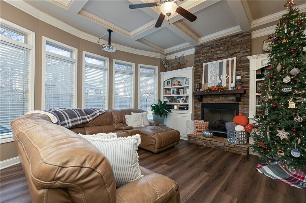 4855 Rockford Ridge Drive