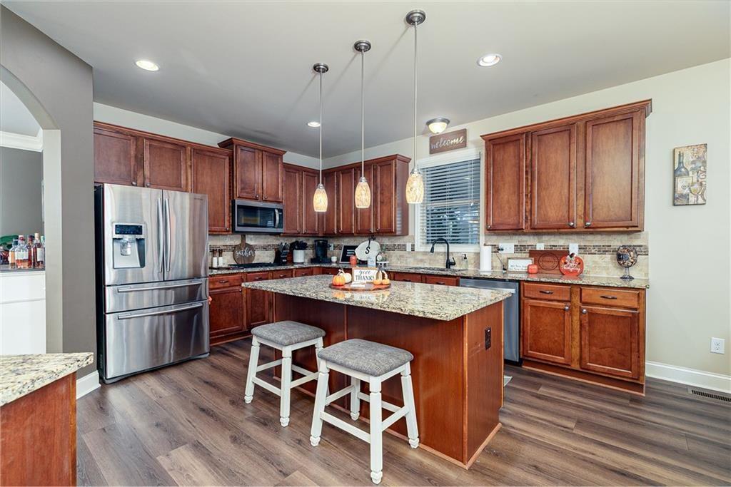 4855 Rockford Ridge Drive