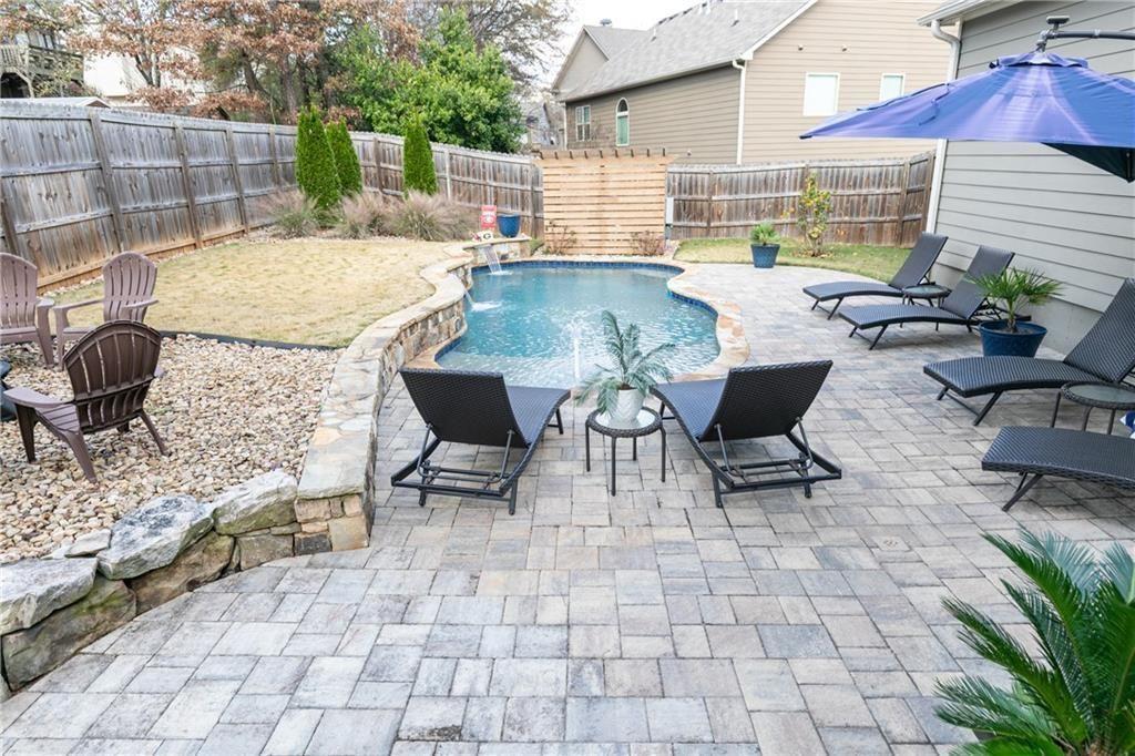 4855 Rockford Ridge Drive