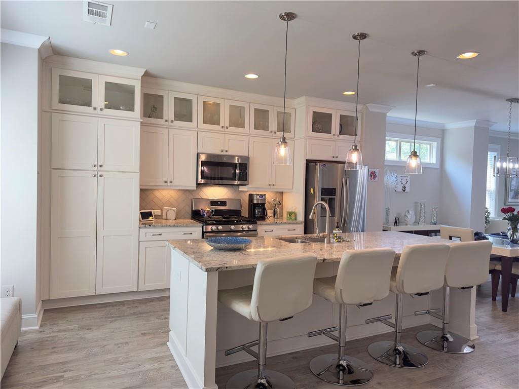 1327 Faircrest Way