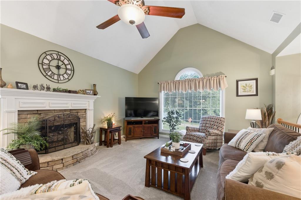 7085 Shady Oak Lane