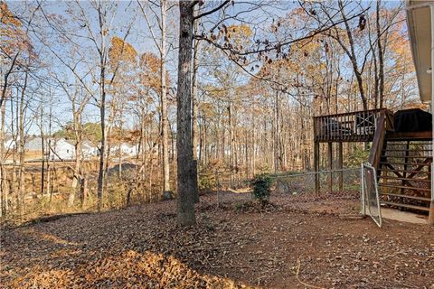 A home in Dawsonville